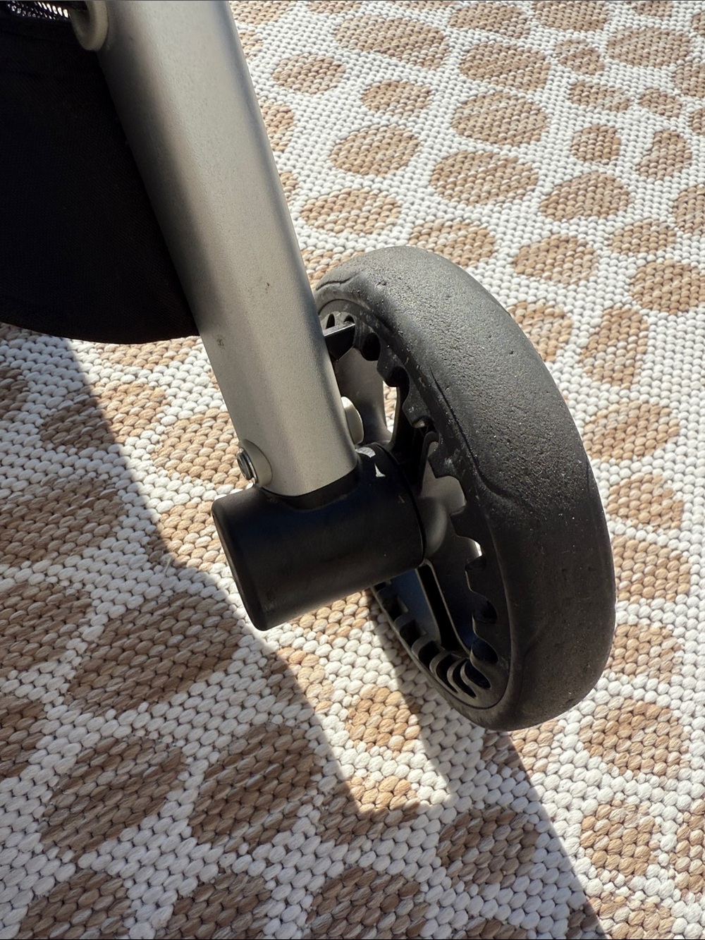 GB Pockit+ All City Compact Foldable Stroller Frame in Black and Silver - Picture 11 of 14